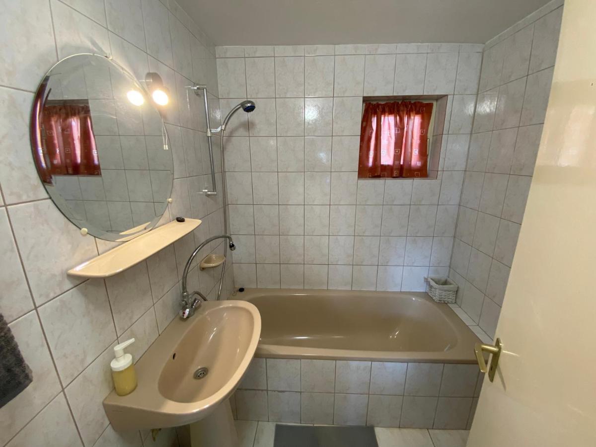 Fuege Vendeghaz Villa Lovas Eksteriør billede